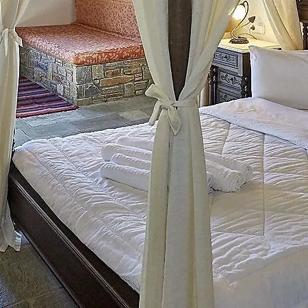 Atrapos Ξενοδοχείο με διαμερίσματα Κισσός
