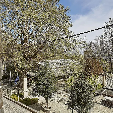 Apart Otel Atrapos 3*