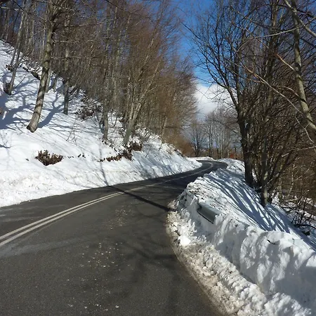 Apart Otel Atrapos 3*