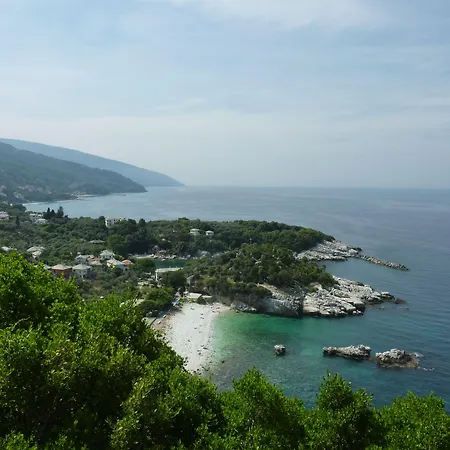 Ξενοδοχείο με διαμερίσματα Atrapos Κισσός