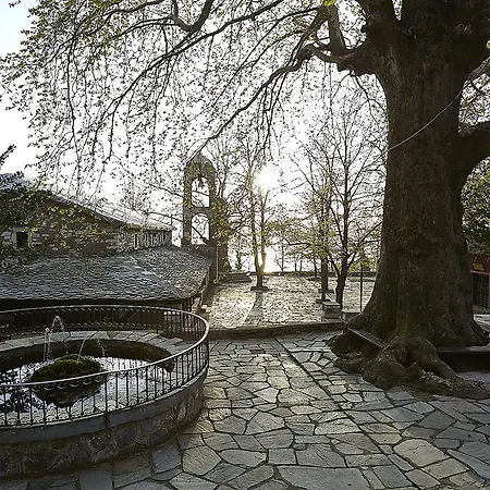 Apart Otel Atrapos 3*